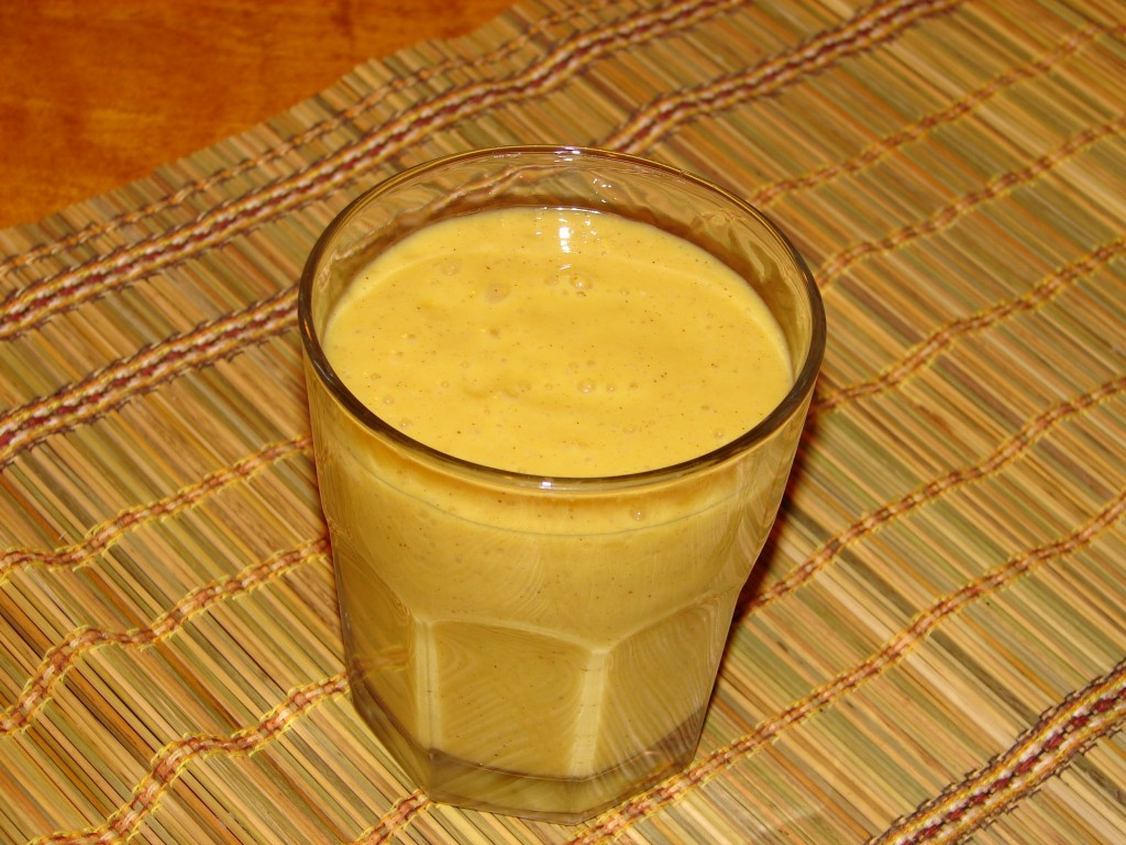 Mango_lasi Mango lasī