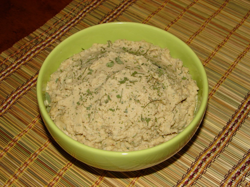 humuss_ar_siera_garsu