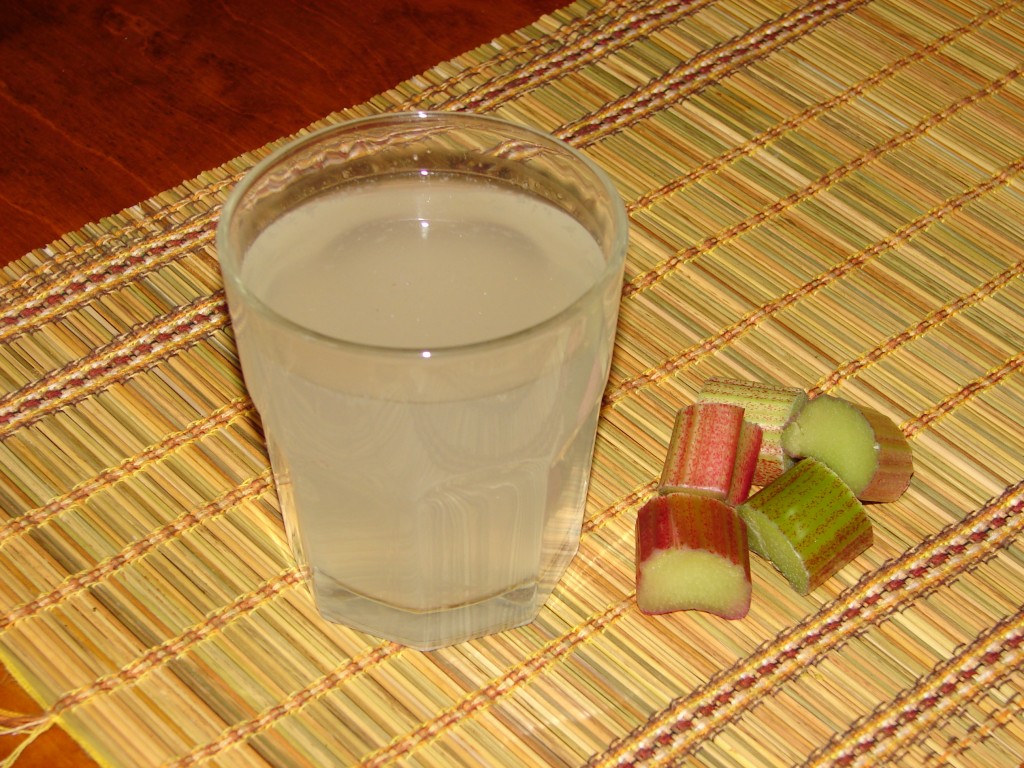 Svaiga_rabarberu_limonade