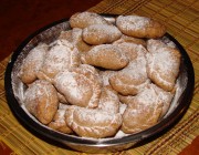 Augļu pīrādziņi (samosas)