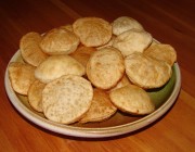 Uzpūstās maizītes (Pani puri)