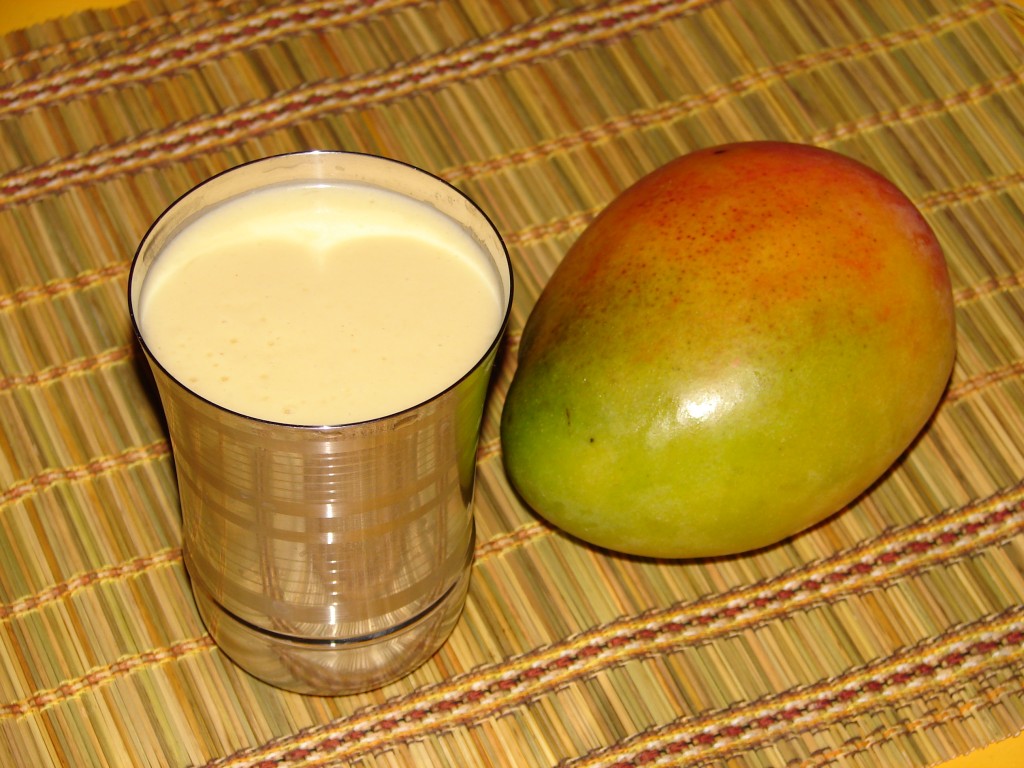 Mango_kokosrieksta_kokteilis