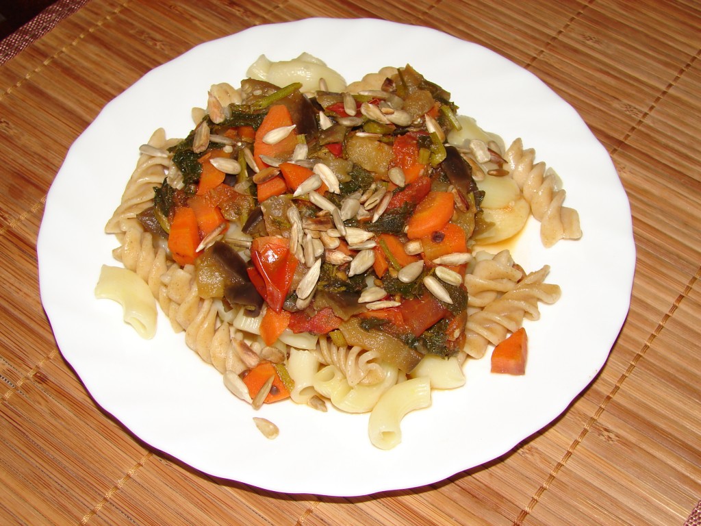 Makaroni_ar_baklazanu_natru_sautejumu