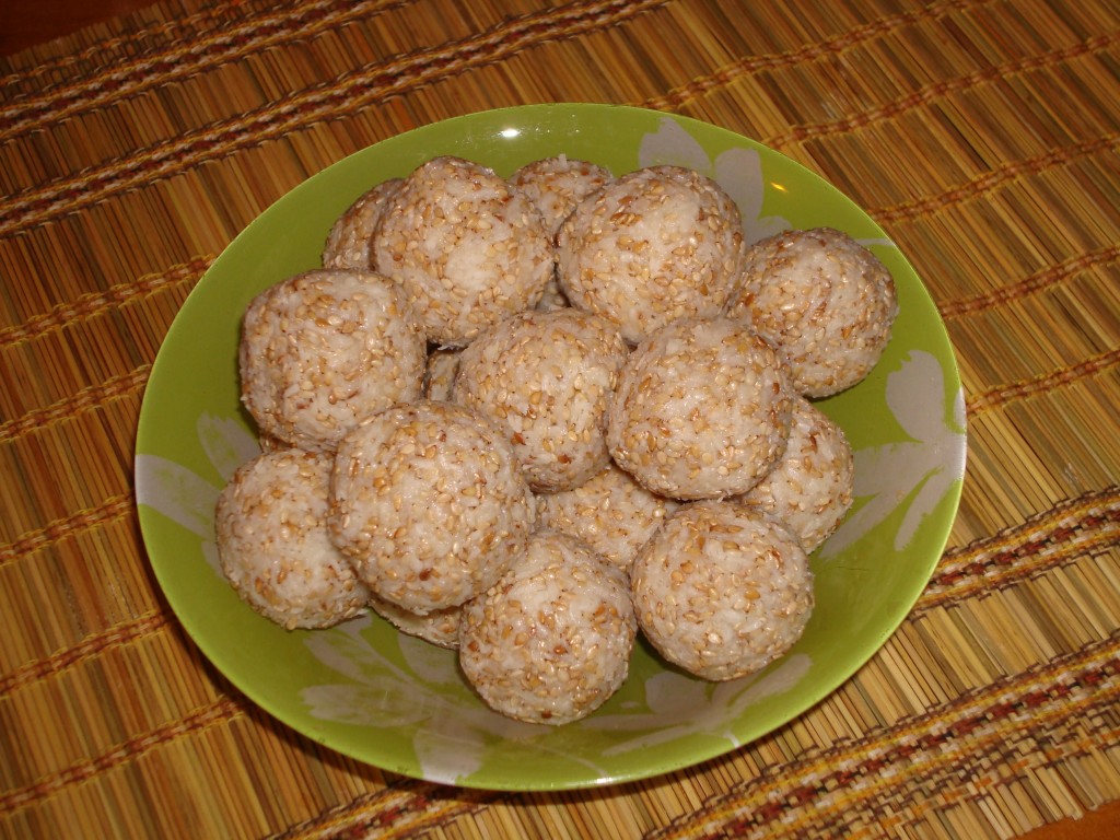 Kokosa_sezama_bumbinas